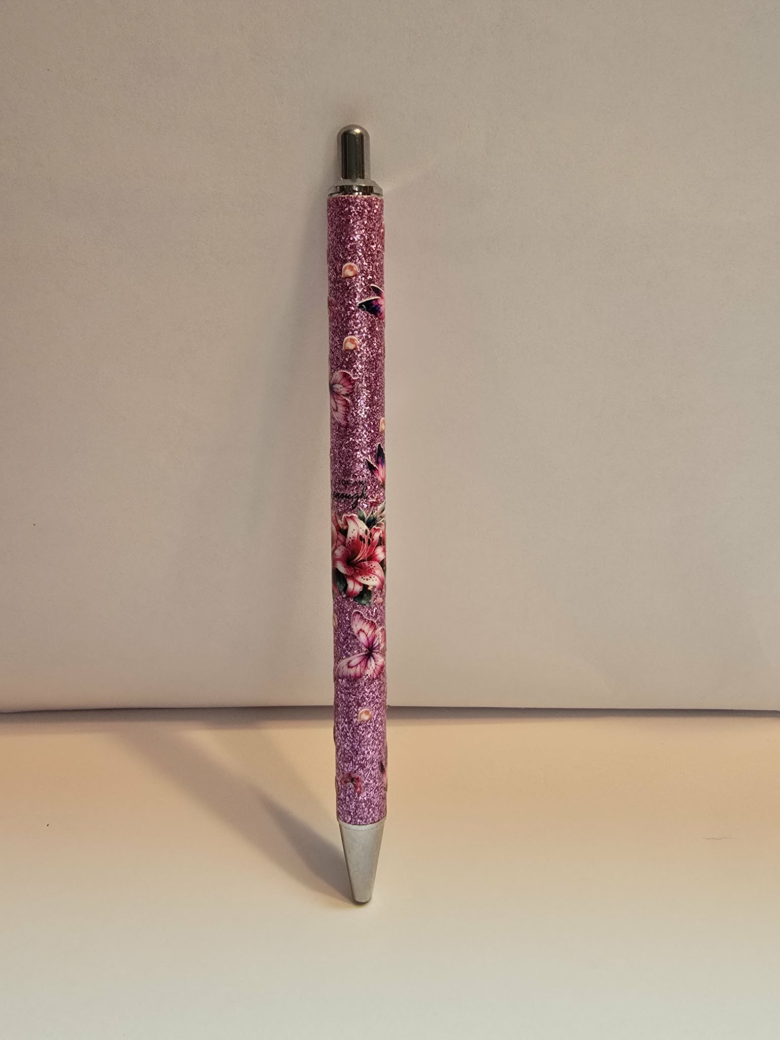 Random Wrapped Pens