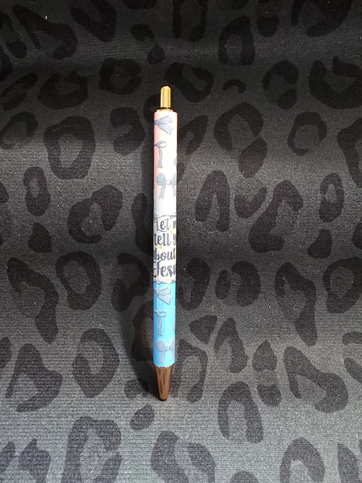 Random Wrapped Pens