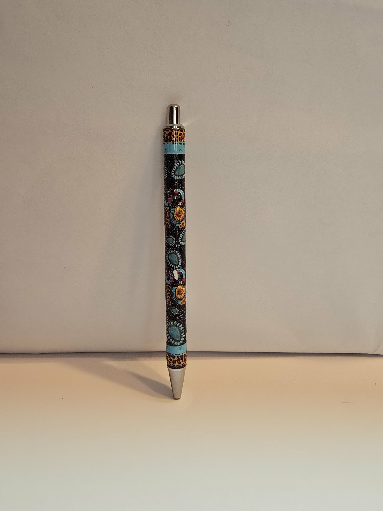Random Wrapped Pens